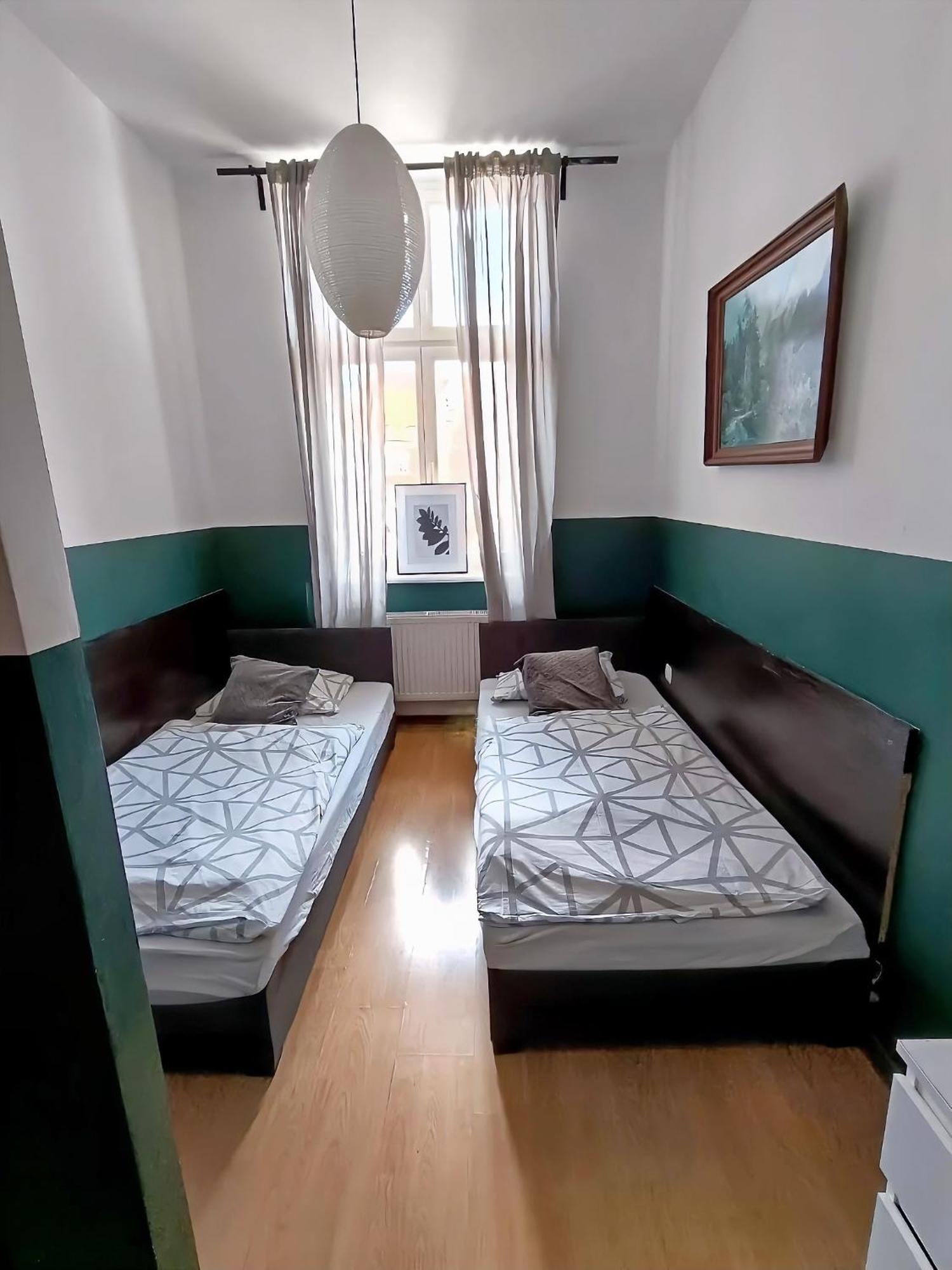 Mickiewicza Hostel Katowice Eksteriør billede